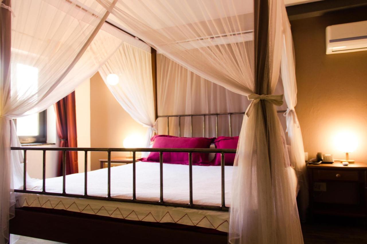 Hotel Bougainviller Кампала Экстерьер фото